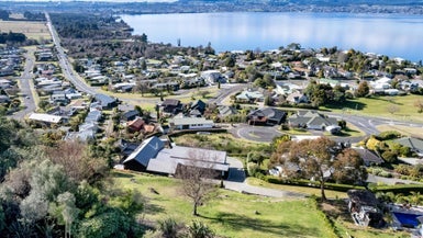 32 Mapara Road, Acacia Bay, Taupo - Carousel 1