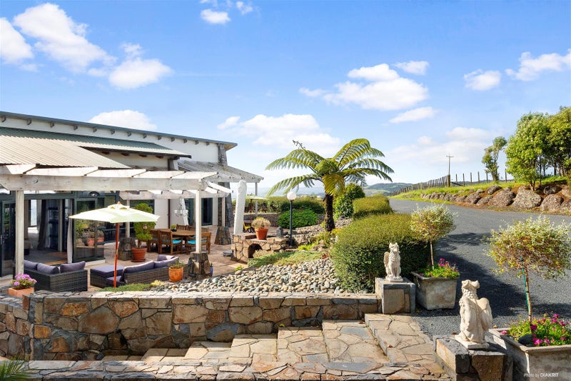 288 Maxted Road, Bombay - Carousel 2