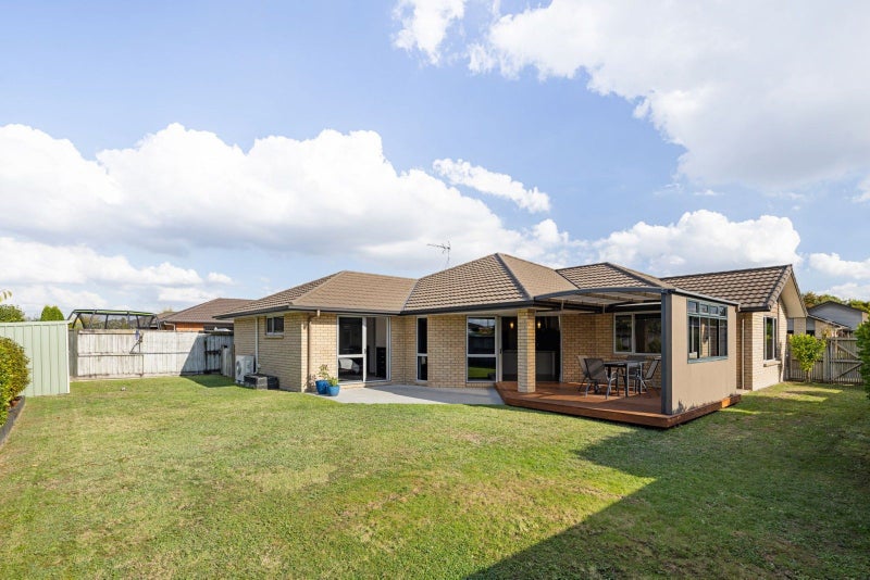 26 Whitney Place, Rototuna North, Hamilton - Carousel 3