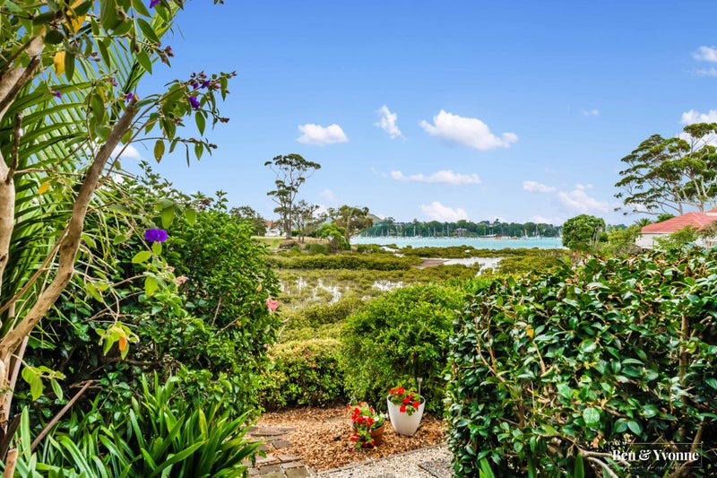 2/20 Kentigern Close, Pakuranga, Auckland - Carousel 19