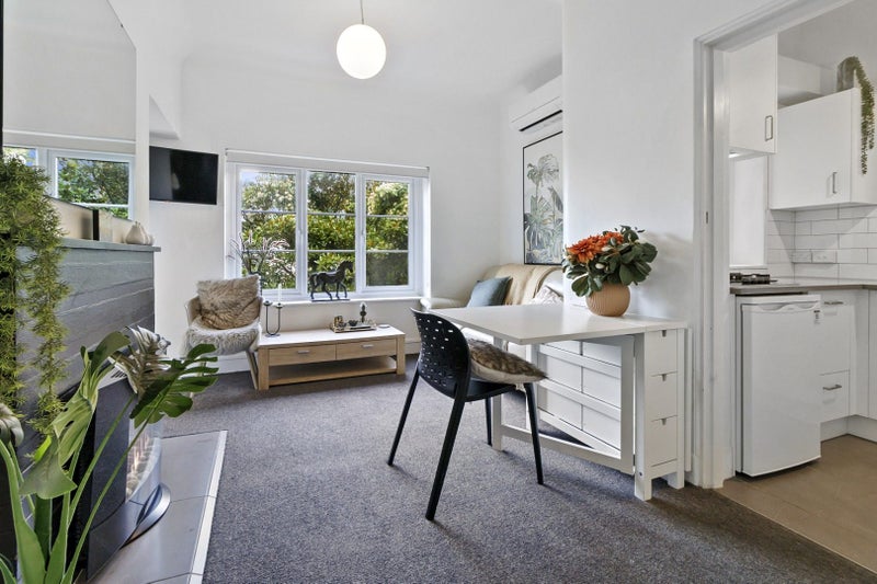 1/193 The Terrace, Wellington Central, Wellington - Carousel 1