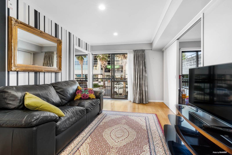 1K/18 Ronwood Avenue, Manukau, Auckland - Carousel 2