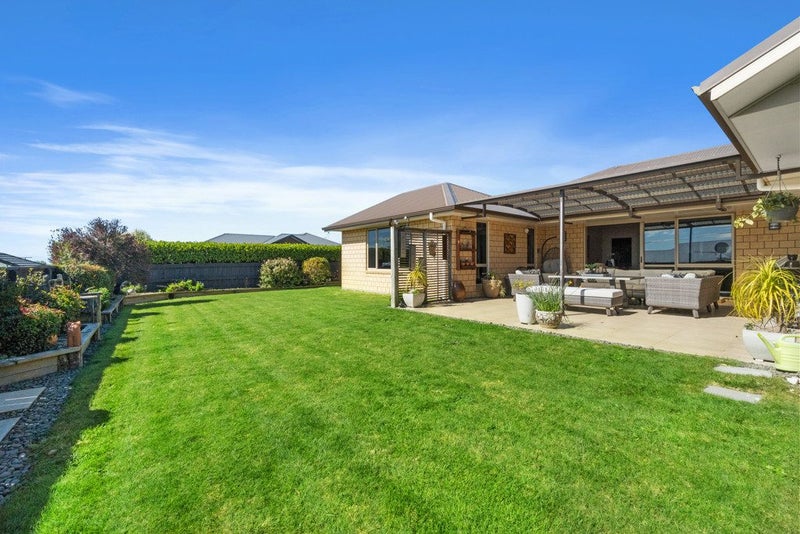 4 Ruske Place, Grandview Heights, Hamilton - Carousel 1