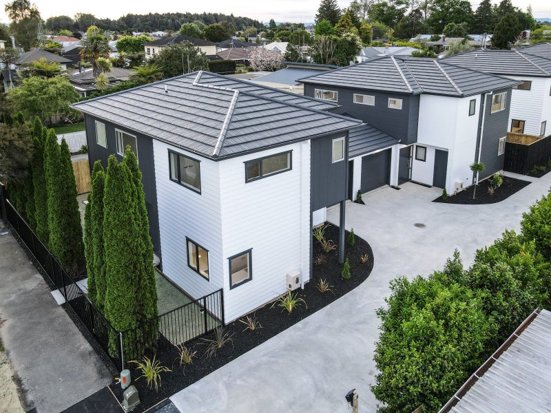 2 East Street, Claudelands, Hamilton - Carousel 1