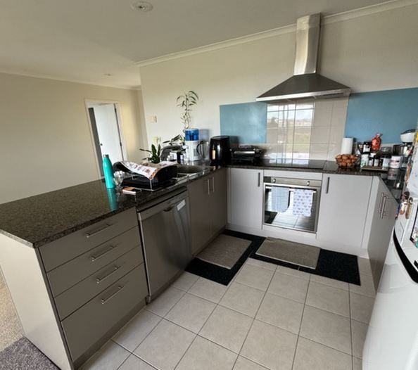 6 Travis View Drive, Fairview Heights, Auckland - Carousel 2