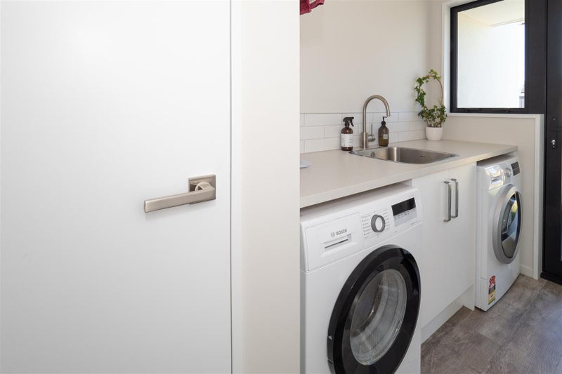 13 Kennedy Quay, Huntingdon, Ashburton - Carousel 19