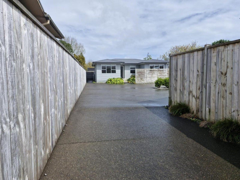 282 Mangorei Road, Merrilands, New Plymouth - Carousel 12