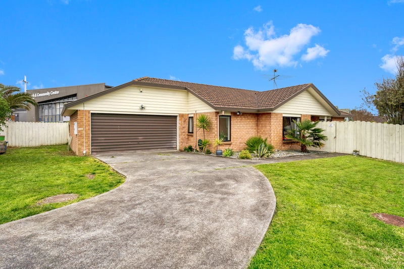 213 Burswood Drive, Burswood, Auckland - Carousel 1