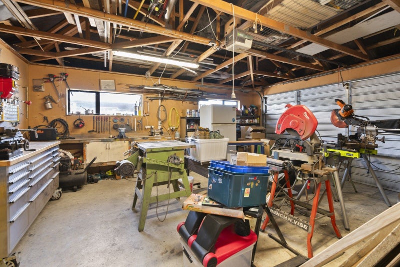 8 Sunshine Place, Kelvin Grove, Palmerston North - Carousel 42