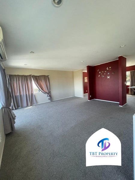 28 Aldersgate Road, Hillsborough, Auckland - Carousel 2