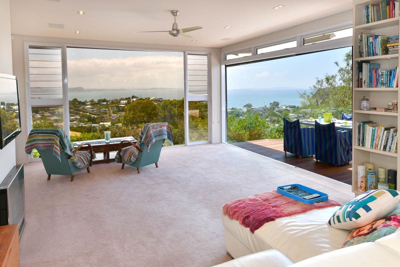 12 Totara Road, Stanmore Bay, Whangaparaoa - Carousel 2