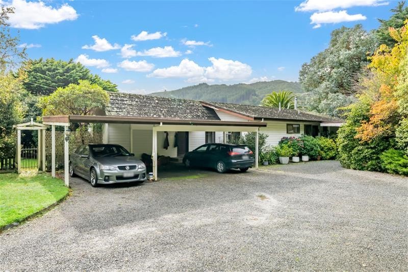 31 Crowther Road, Wainuiomata, Lower Hutt - Carousel 2