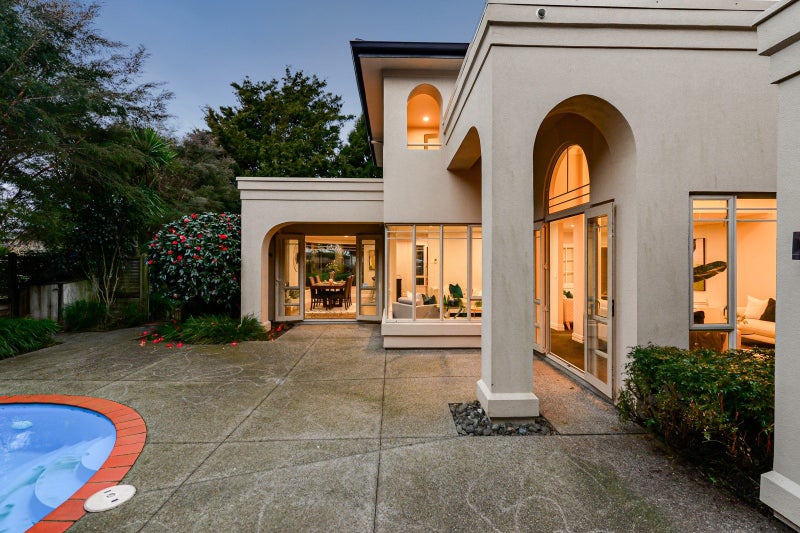 7 Nielsen Gardens, Rototuna, Hamilton - Carousel 2