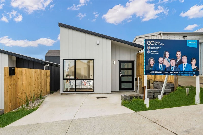 17 Morus Road, Massey, Auckland - Carousel 2