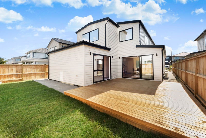 4 Hangar Lane, Whenuapai, Auckland - Carousel 2