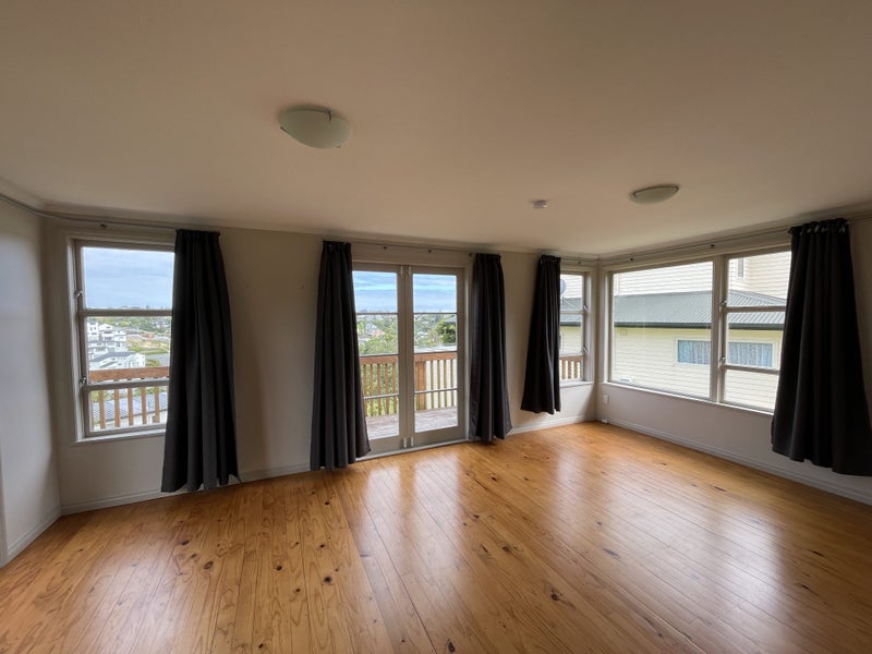 123 Browns Bay Road, Browns Bay, Auckland - Carousel 1