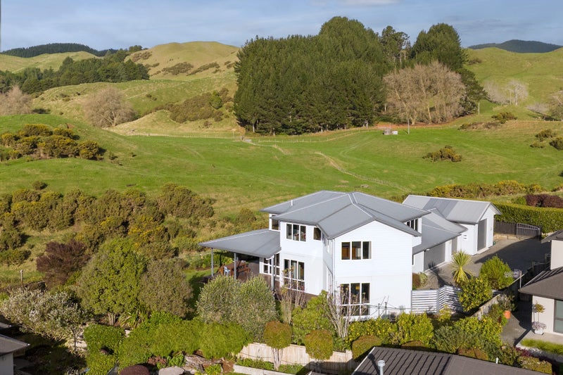 26 Stafford Rise, Owhata, Rotorua - Carousel 2