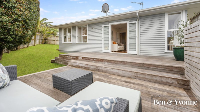 31 Price Crescent, Mount Wellington, Auckland - Carousel 1