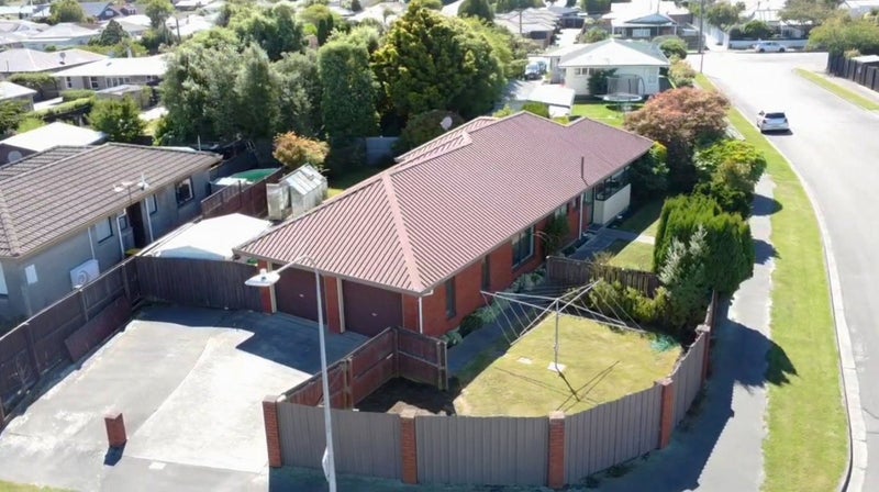 2 Mayo Place, Belfast, Christchurch - Carousel 27