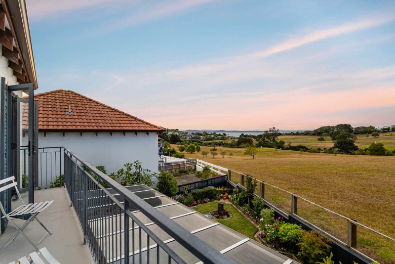 23 Alverna View, GULF HARBOUR, WHANGAPARAOA - Carousel 2