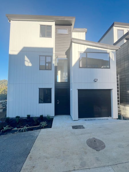 9A Glamorgan Drive, Torbay, Auckland - Carousel 1