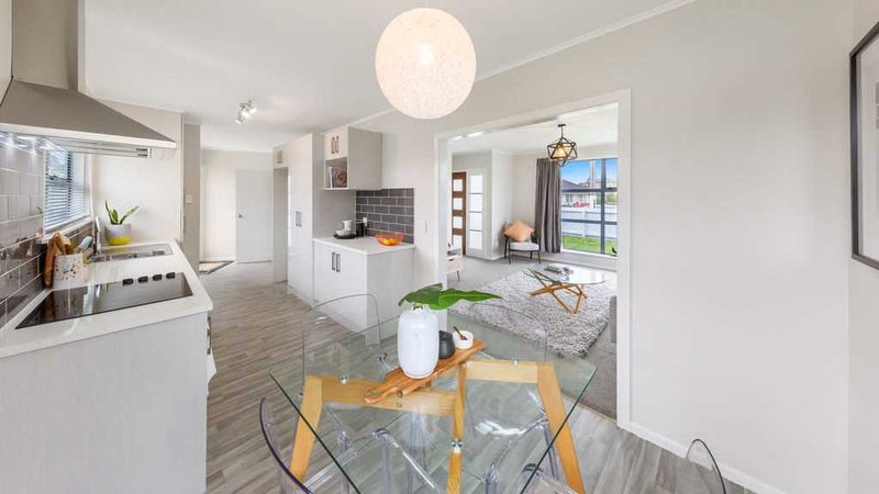 11 Jordan Road, Mangere, Auckland - Carousel 1