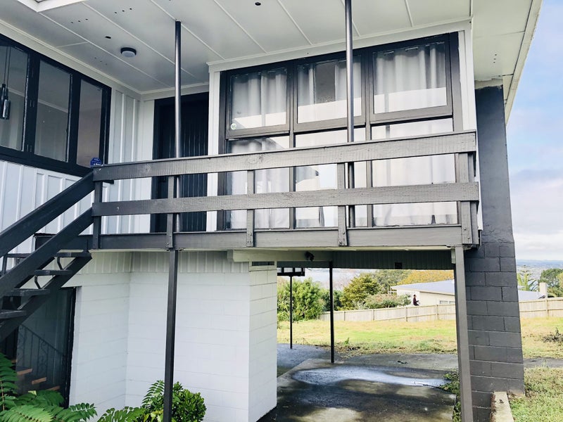 200 Hillsborough Road, Hillsborough, Auckland - Carousel 2