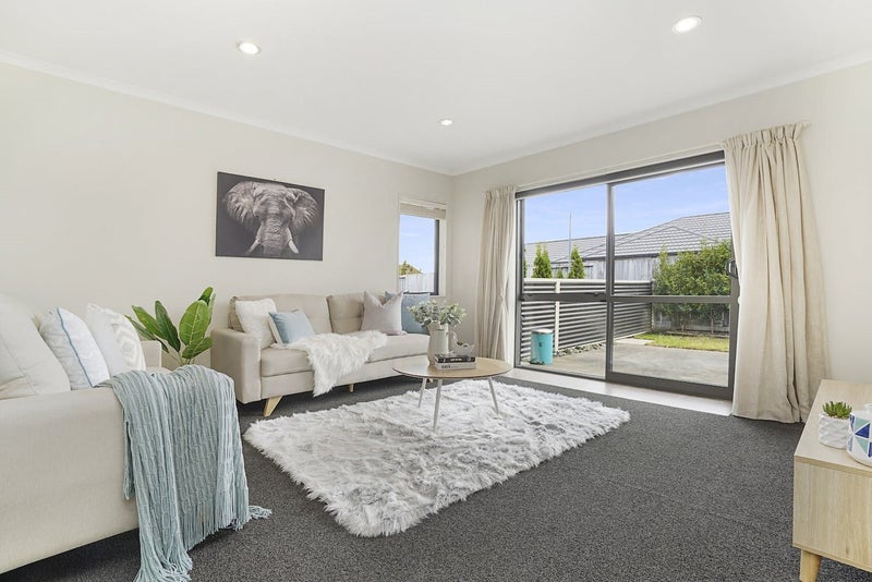 9 Wessex Place, Rototuna North, Hamilton - Carousel 1