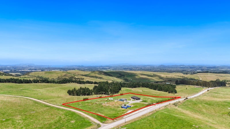 212 Mangakaretu Road, Kerikeri - Carousel 1