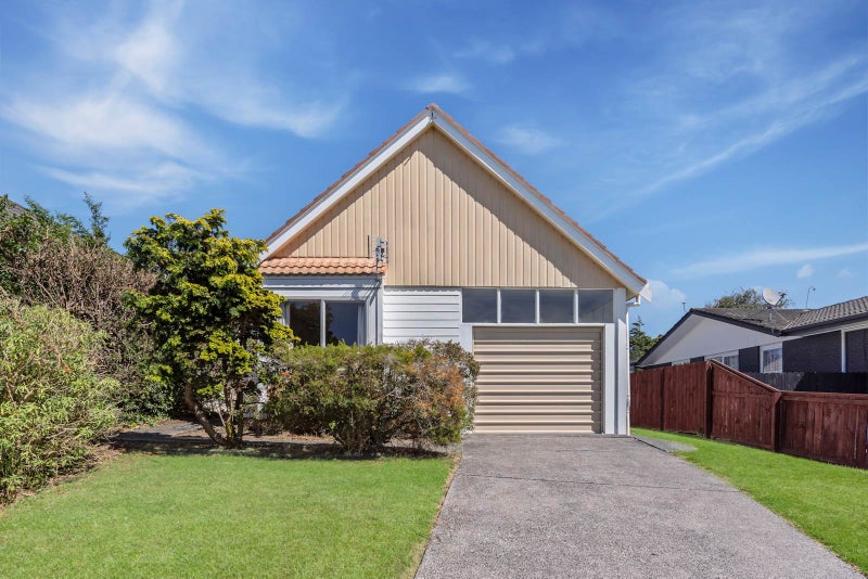 19A Ashdown Place, Pahurehure, Papakura - Carousel 2