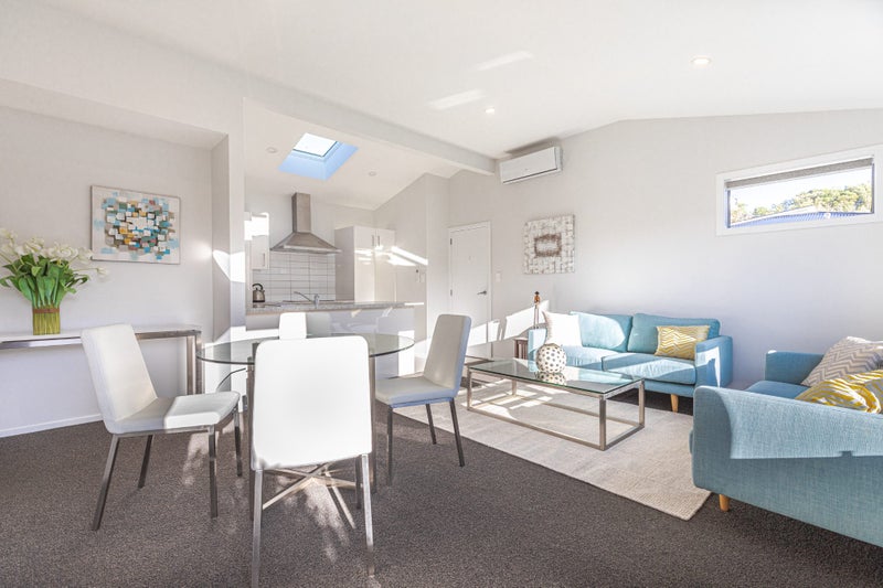 41 Collins Avenue, Tawa, Wellington - Carousel 2