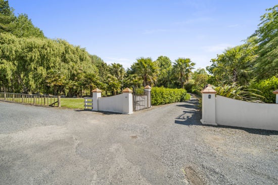 20 Tyldens Road, Papakura - Carousel 1