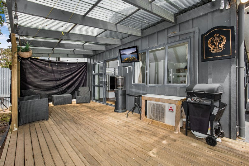 3A Domain Road, Weymouth, Auckland - Carousel 2