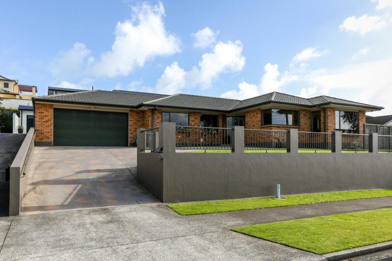 20 Barrett Road, Whalers Gate, New Plymouth - Carousel 1