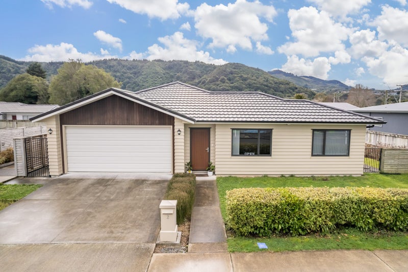 2 Rimutaka Street, Trentham, Upper Hutt - Carousel 18