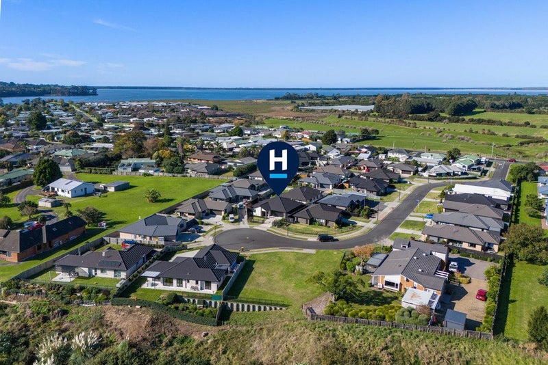 16 Eastbank Drive, Katikati, Katikati - Carousel 22