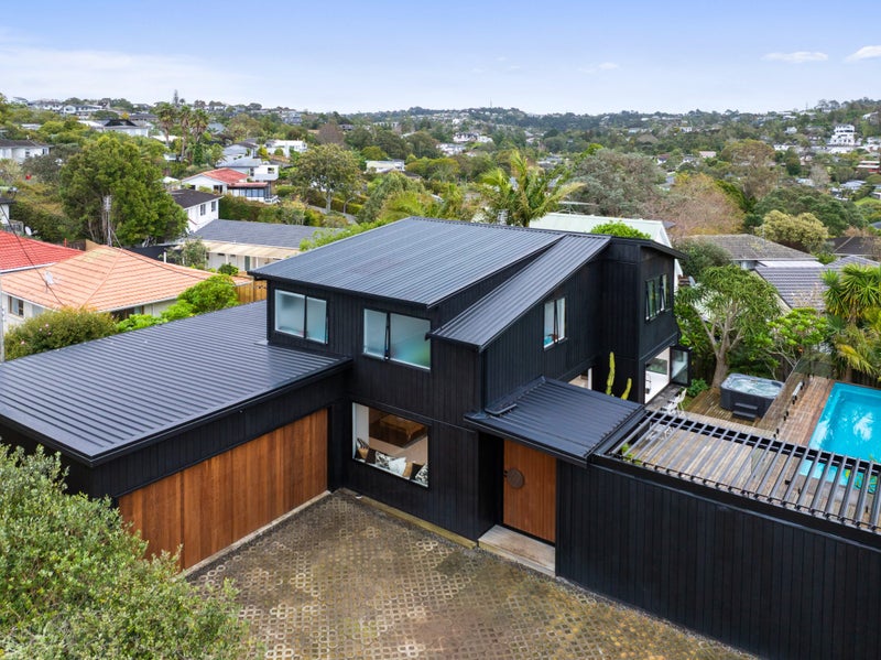 2/9 Tainui Street, Torbay, Auckland - Carousel 1