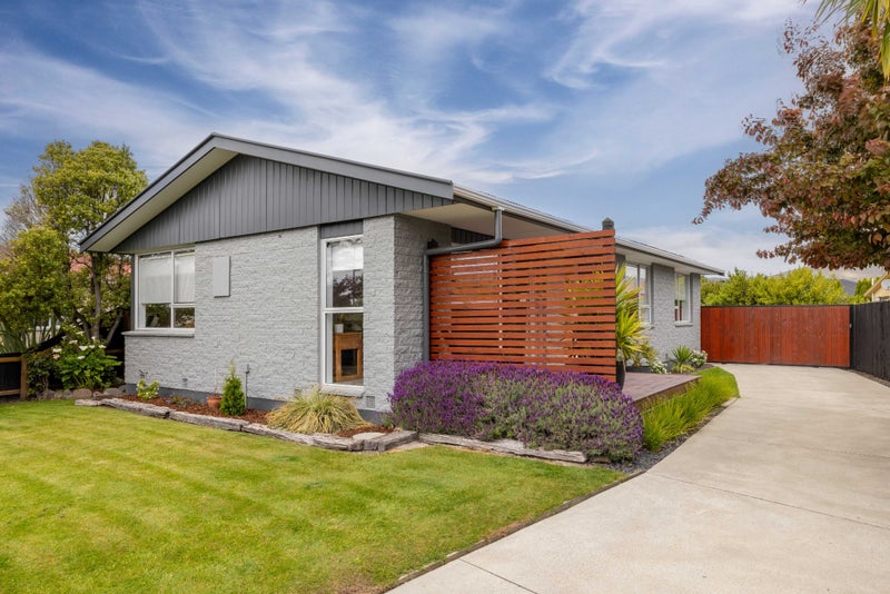 18 Dunoon Place, Woolston, Christchurch - Carousel 1