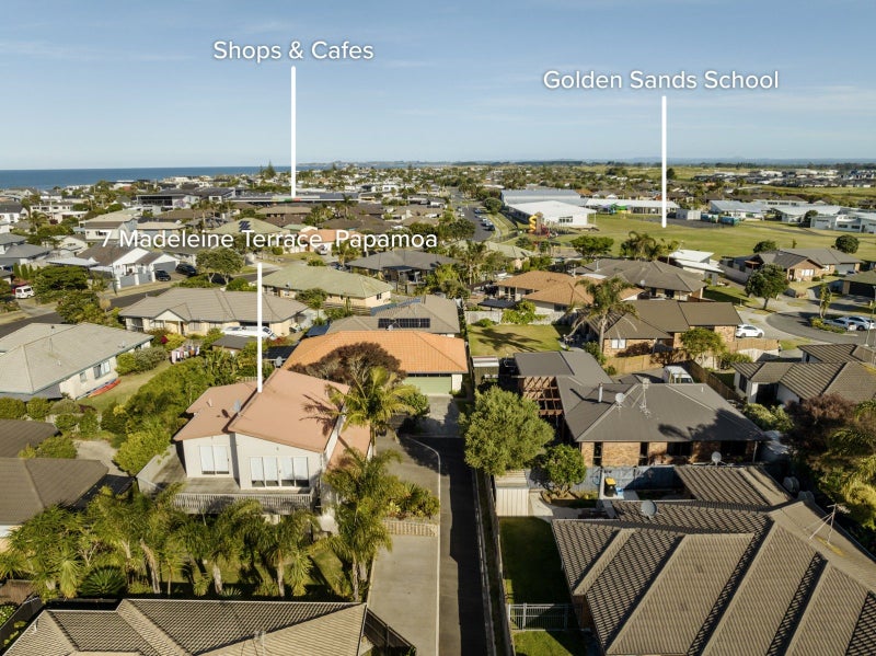 7 Madeleine Terrace, Papamoa Beach, Papamoa - Carousel 18