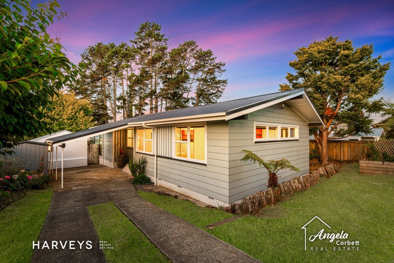 20 Jillian Drive, Ranui, Auckland - Carousel 1