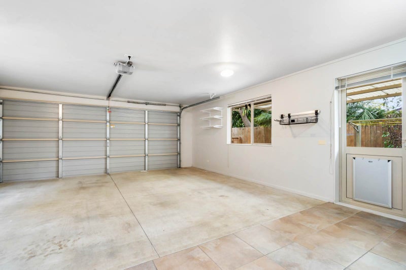 12 Sequoia Place, Kamo, Whangarei - Carousel 21