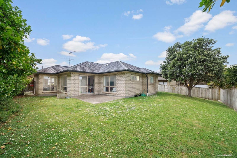 3 William Gamble Drive, Greenhithe, Auckland - Carousel 19