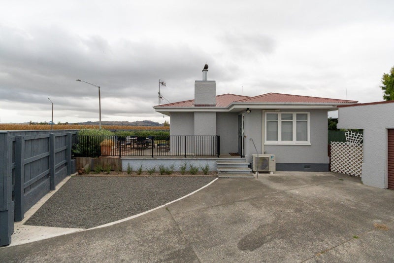 7 Nicholson Street, Mayfair, Hastings - Carousel 17