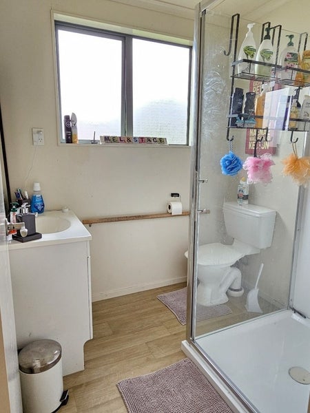 2 Park Avenue, Titahi Bay, Porirua - Carousel 8