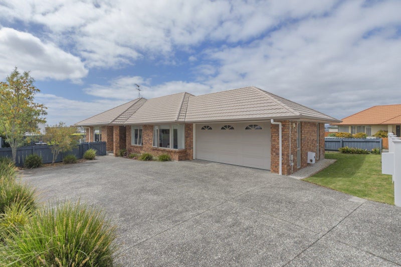 26 Nanleen Rise, Manurewa, Auckland - Carousel 1