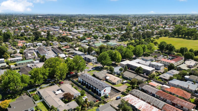 8/18 Stanley Street, Claudelands, Hamilton - Carousel 11