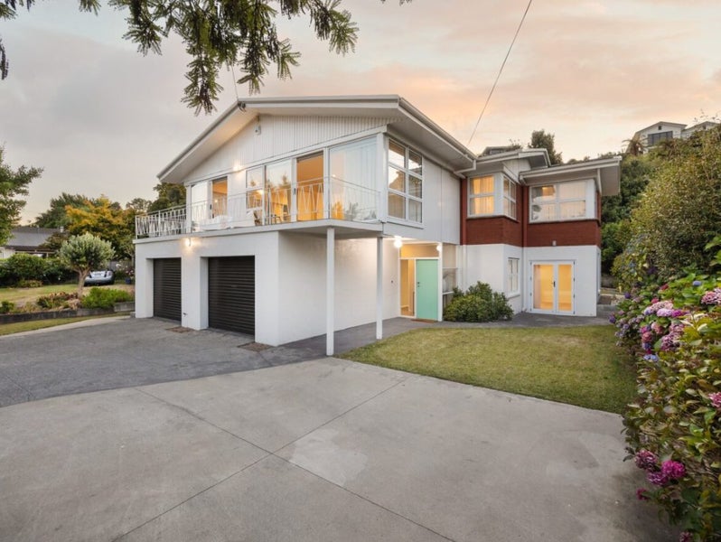 59 Awatere Avenue, Beerescourt, Hamilton - Carousel 1