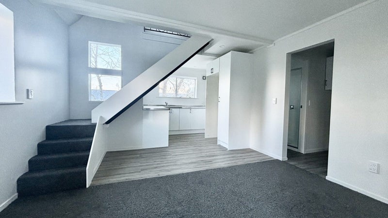 8/24 Parliament Street, Melling, Lower Hutt - Carousel 2