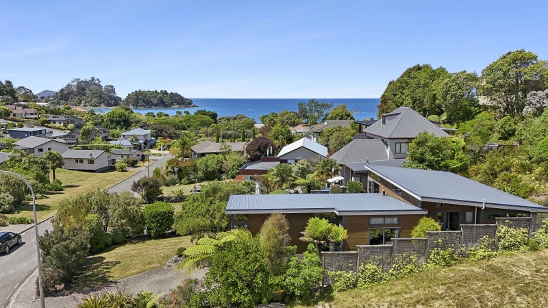 21 Kotare Place, Kaiteriteri, Motueka - Carousel 1