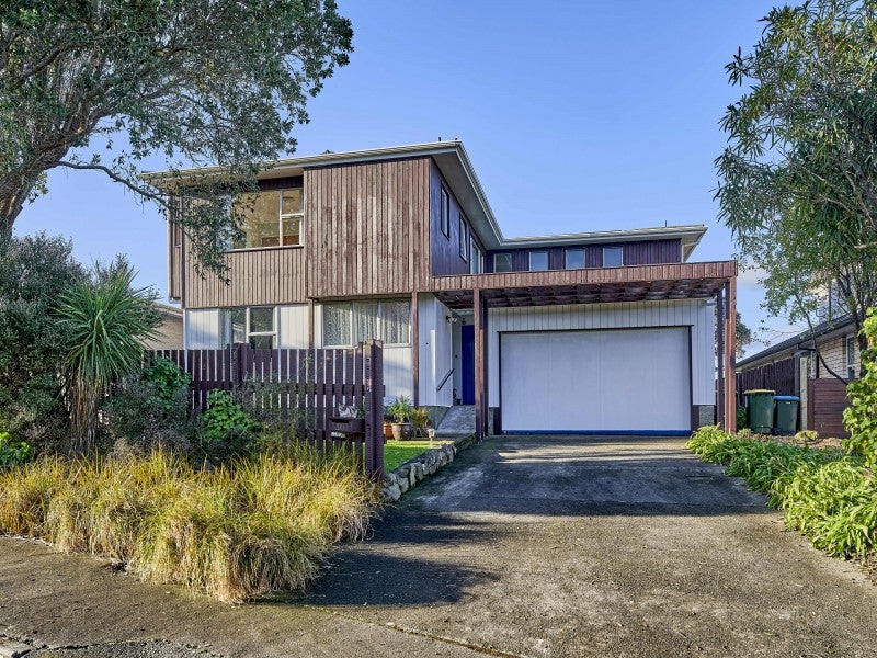 105 Kahu Road, Paremata, Porirua - Carousel 2